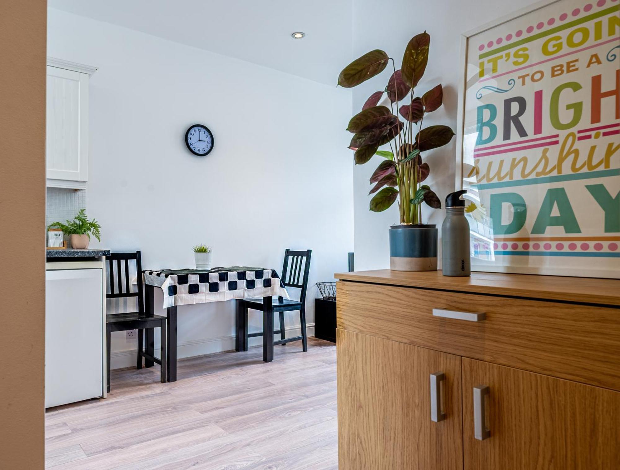 One-Bed Flat, Kensington, Bank Payment To The Host Within 24H From The Reservation Apartment Londra Exterior foto