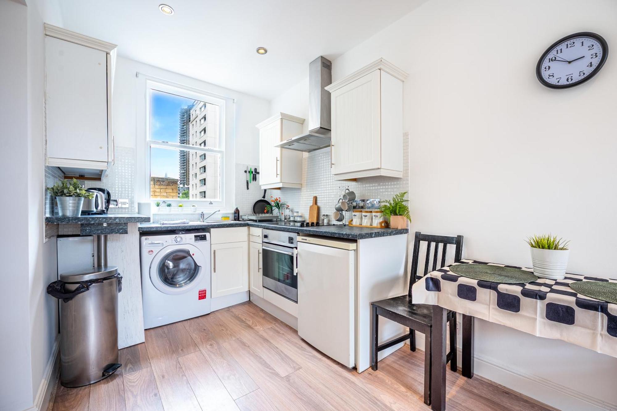 One-Bed Flat, Kensington, Bank Payment To The Host Within 24H From The Reservation Apartment Londra Exterior foto